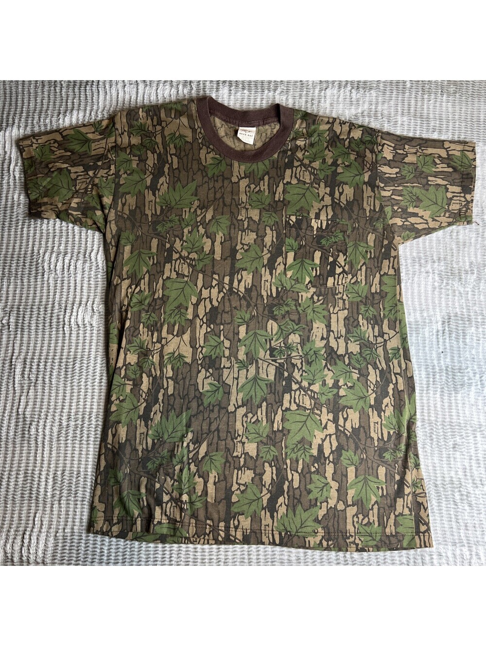Vintage Duck Bay Single Stitch Tree Bark Camo Pocket T-Shirt Size L Made in USA
